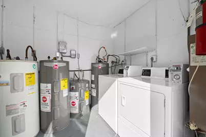 1025 S Dr, Unit #B, Delray Beach, FL 33445 - Photo 24