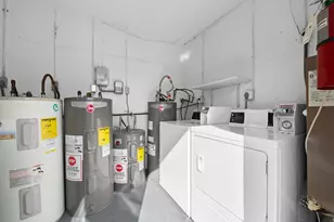 1025 South Dr, Delray Beach, FL 33445 - Photo 24