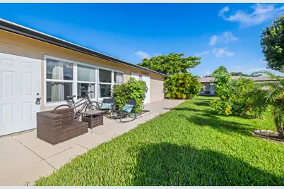 1025 S Dr, Unit #B, Delray Beach, FL 33445 - Photo 22
