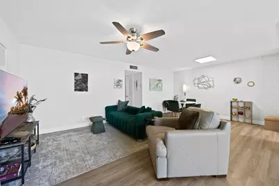 1025 S Dr, Unit #B, Delray Beach, FL 33445 - Photo 4