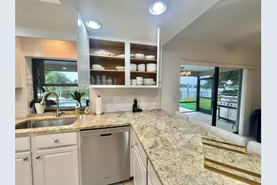 12875 Guilford Circle, Wellington, FL 33414 - Photo 30