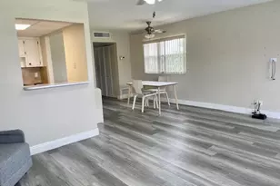 323 Tuscany Unit, Delray Beach, FL 33446 - Photo 2