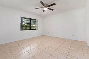1537 SE Blockton Ave, Port Saint Lucie, FL 34952 - Photo 28