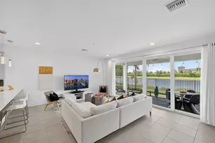 11760 SW River Crossing Pl, Port Saint Lucie, FL 34987 - Photo 14