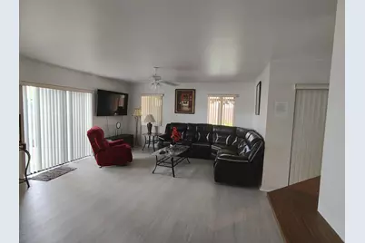 616 White Water Drive, West Palm Beach, FL 33413 - Photo 10