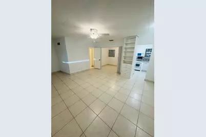 555 Banyan Tree Lane, Unit #5, Delray Beach, FL 33483 - Photo 6