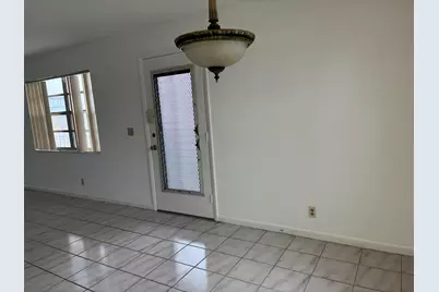 574 Burgundy L, Unit #574, Delray Beach, FL 33484 - Photo 10