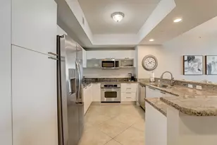 2650 Lake Shore Dr, Riviera Beach, FL 33404 - Photo 12