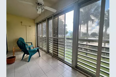 3154 Via Poinciana, Unit #214, Lake Worth, FL 33467 - Photo 10