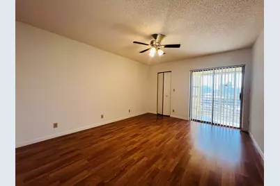 3154 Via Poinciana, Unit #214, Lake Worth, FL 33467 - Photo 12
