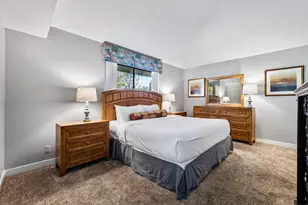 406 Club Dr, Palm Beach Gardens, FL 33418 - Photo 4