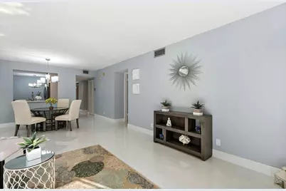 10204 Mangrove Drive, Unit #104, Boynton Beach, FL 33437 - Photo 4