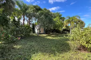 2632 Freeport Rd, West Palm Beach, FL 33406 - Photo 2