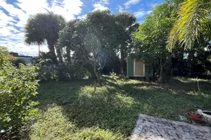 2632 Freeport Rd, West Palm Beach, FL 33406 - Photo 6