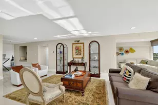 1900 Consulate Pl, West Palm Beach, FL 33401 - Photo 6