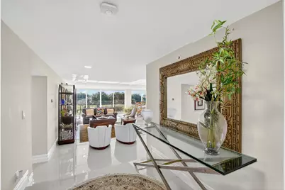 1900 Consulate Place, Unit #203, West Palm Beach, FL 33401 - Photo 2