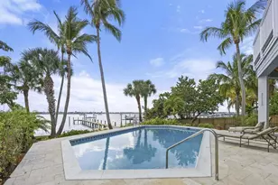 1009 NW Terrace Rd, Stuart, FL 34994 - Photo 22