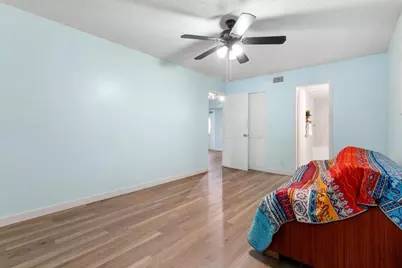 124 Lake Constance Drive, West Palm Beach, FL 33411 - Photo 12