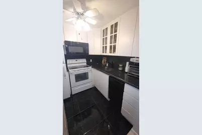 402 Windsor R, West Palm Beach, FL 33417 - Photo 12