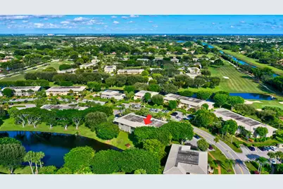 48 Stratford Lane W, Unit #D, Boynton Beach, FL 33436 - Photo 12