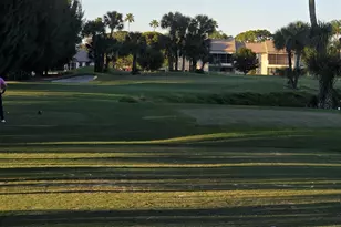 401 Pinecrest Cir, Jupiter, FL 33458 - Photo 12