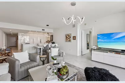 2640 Lake Shore Drive, Unit #2008, Riviera Beach, FL 33404 - Photo 4