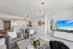 2640 Lake Shore Dr, Riviera Beach, FL 33404 - Photo 4