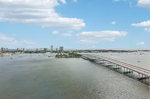 2640 Lake Shore Dr, Riviera Beach, FL 33404 - Photo 36