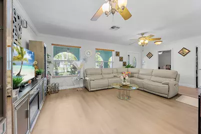 4430 Gardenia Drive, Palm Beach Gardens, FL 33410 - Photo 4