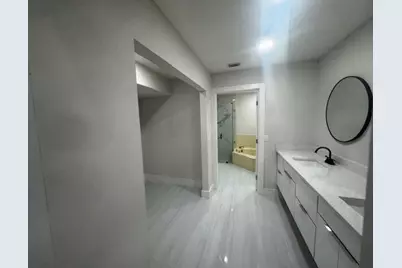 3858 Circle Lake Drive, West Palm Beach, FL 33417 - Photo 8