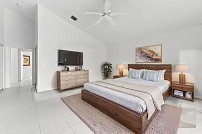 7351 Sterling Falls Lane W, Boynton Beach, FL 33437 - Photo 22