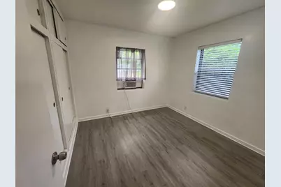 664 W 2nd Street, Riviera Beach, FL 33404 - Photo 22