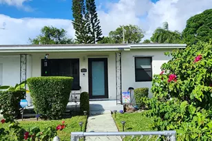 664 W 2nd St, Riviera Beach, FL 33404 - Photo 10