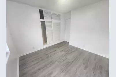 664 W 2nd Street, Riviera Beach, FL 33404 - Photo 20