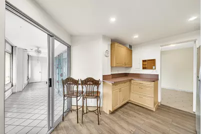 3524 Via Poinciana, Unit #604, Lake Worth, FL 33467 - Photo 22