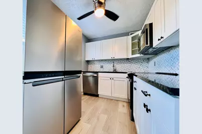 260 Dorchester K, West Palm Beach, FL 33417 - Photo 2