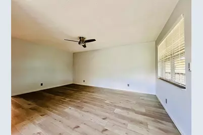 260 Dorchester K, West Palm Beach, FL 33417 - Photo 4