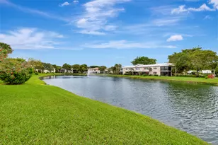 7898 Eastlake Dr, Boca Raton, FL 33433 - Photo 46