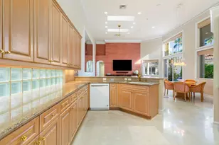 23 Island Dr, Boynton Beach, FL 33436 - Photo 32