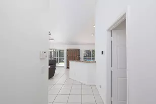 13834 Persimmon Blvd, Royal Palm Beach, FL 33411 - Photo 10