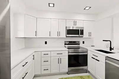 112 Royal Park Drive, Unit #4B, Oakland Park, FL 33309 - Photo 18