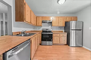 81 Westecunk Dr, Royal Palm Beach, FL 33411 - Photo 4