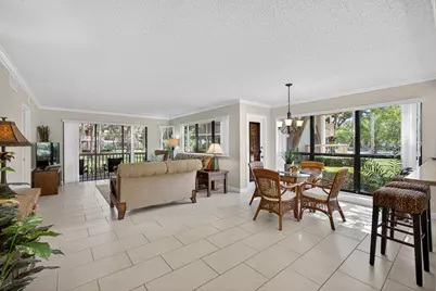 113 Brackenwood Road, Palm Beach Gardens, FL 33418 - Photo 4
