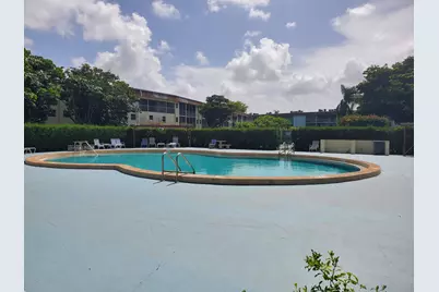 2200 Springdale Boulevard, Unit #306, Palm Springs, FL 33461 - Photo 10