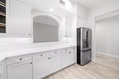 106 Palm Bay Drive, Unit #B, Palm Beach Gardens, FL 33418 - Photo 10