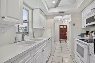 303 NW 42nd St, Boca Raton, FL 33431 - Photo 4