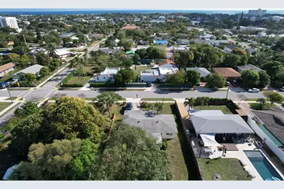 910 SE 3rd Avenue, Delray Beach, FL 33483 - Photo 4