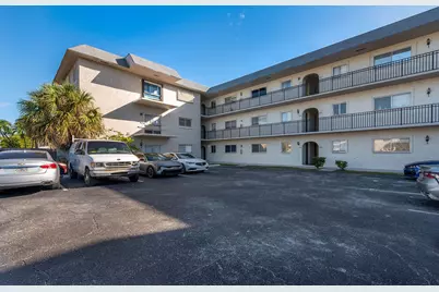 1410 S Federal Highway, Unit #201, Lake Worth Beach, FL 33460 - Photo 2