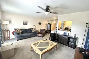 384 Tilford R, Deerfield Beach, FL 33442 - Photo 10