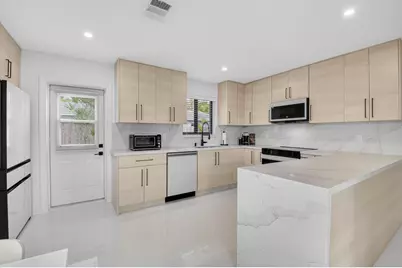 513 Lindell Boulevard, Delray Beach, FL 33444 - Photo 10